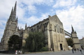 巴黎圣日耳曼联赛再下一城，德比战中轻松取胜