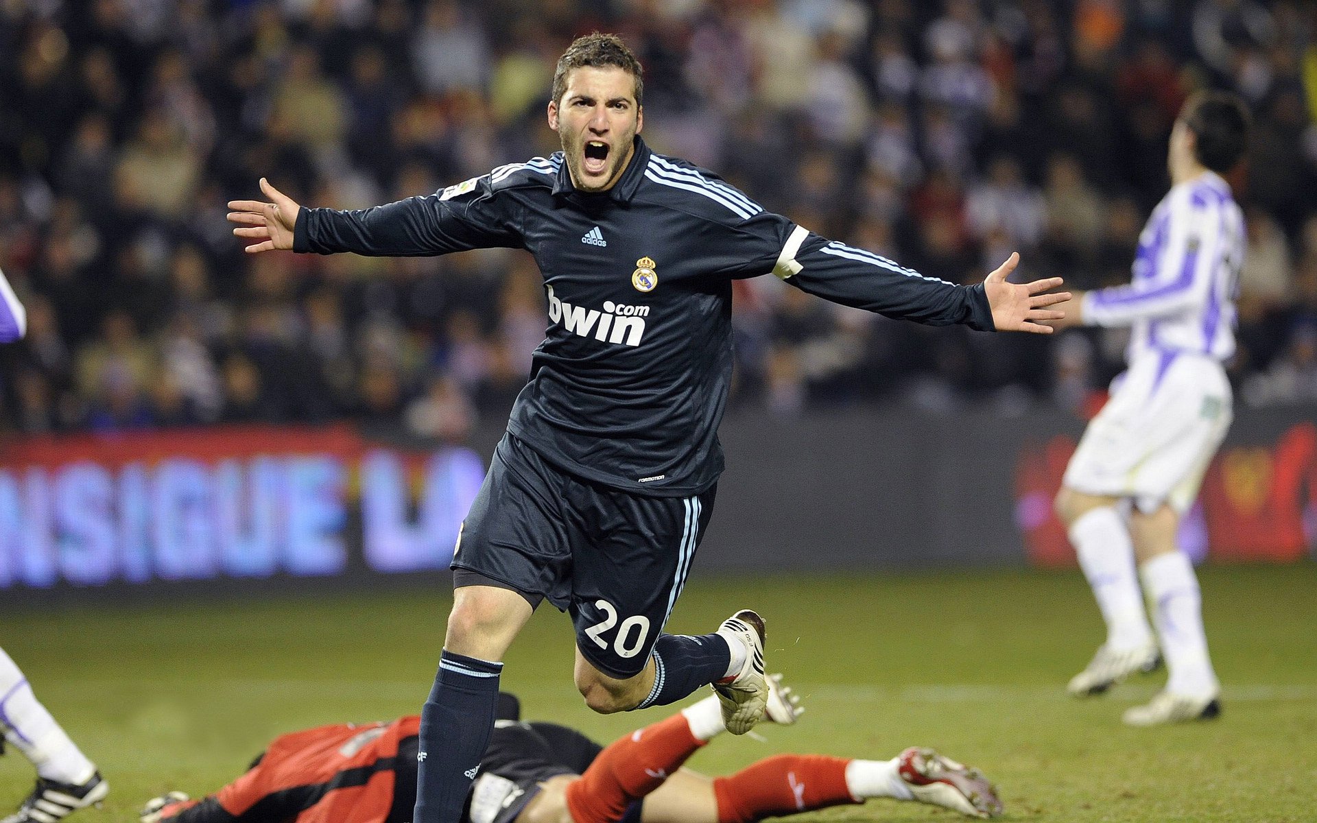 亚洲足球预选赛激战正酣，中国队迎来重大战役，亚洲足球预选赛时间表